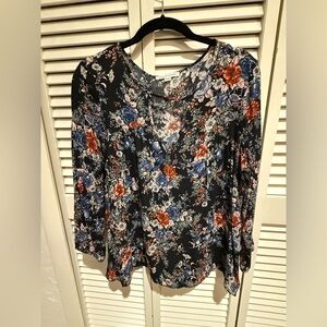 American Eagle Outfitters Floral Blouse - Black, Blue, and Red